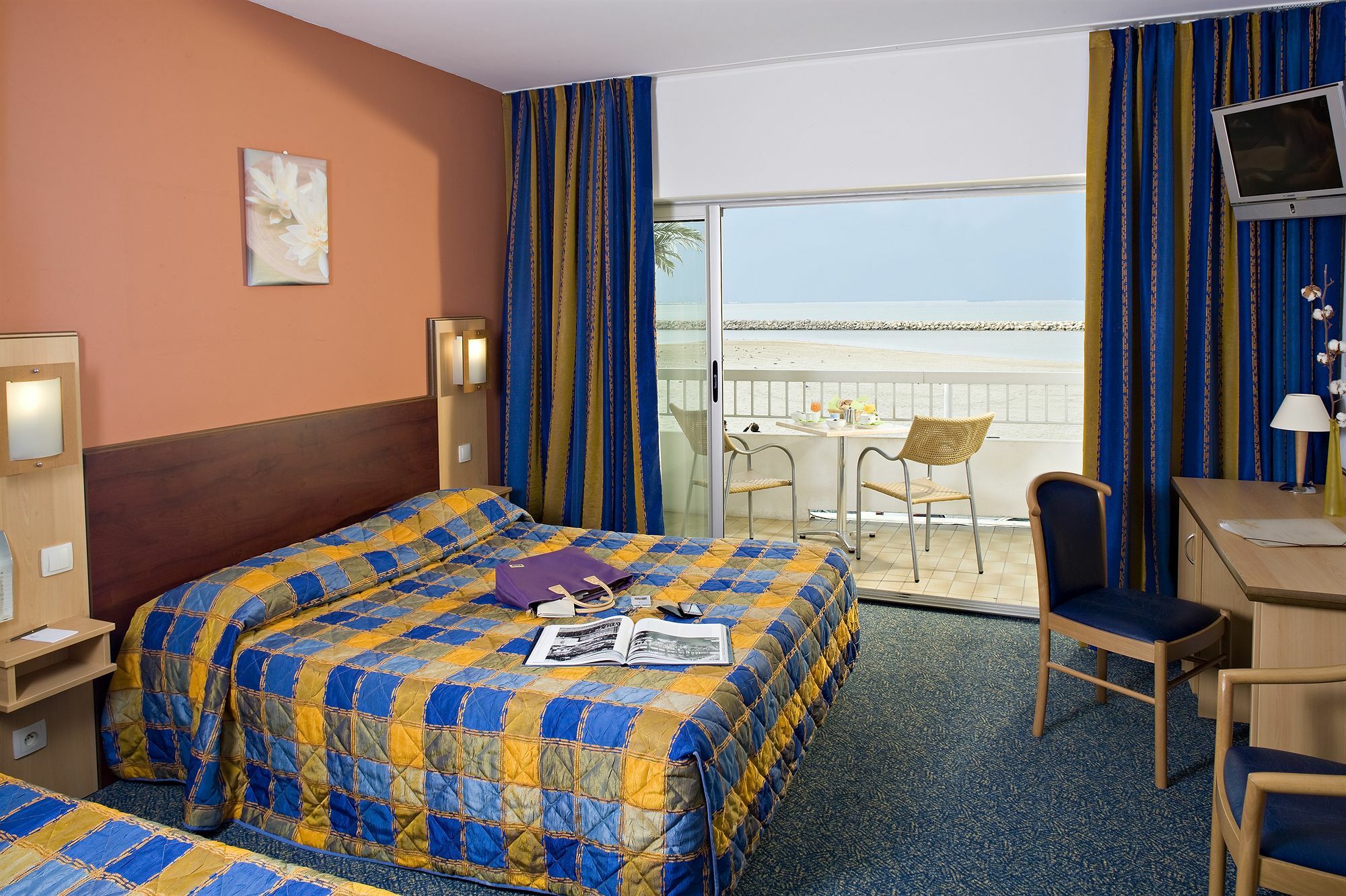 Hotel Restaurant Splendid Camargue Le Grau-du-Roi Dış mekan fotoğraf
